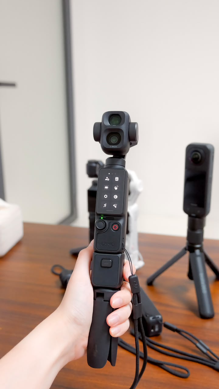 DJI Pocket 4 Pro